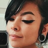 Aileen Senpai Desnuda