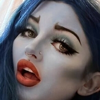 Akiramai Suicide Desnuda