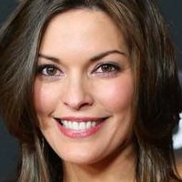 Alana De La Garza Desnuda