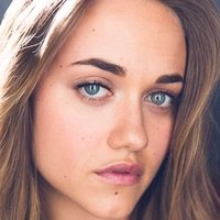 Alice Kremelberg Desnuda