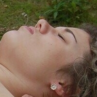 Alice Rose Barnard Desnuda