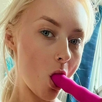alina-gold Desnuda