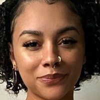 Alix Lapri Desnuda