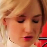 Angie Griffith Desnuda