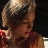Anna.Nuit Desnuda