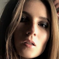Anya Stark Desnuda