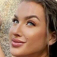 Ariella Eder Desnuda