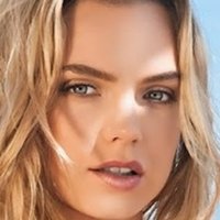 Aurelia Gliwski Desnuda