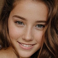 Ava O'Brien Desnuda