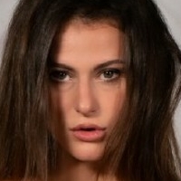 Bella Modele Desnuda