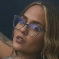 Bernardette Tur Desnuda