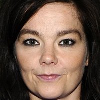 Björk Desnuda