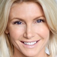 Brande Roderick Desnuda