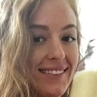 busty_ir_housewife Desnuda