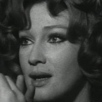 Carla Gravina Desnuda