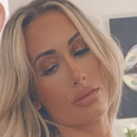Carmella Desnuda