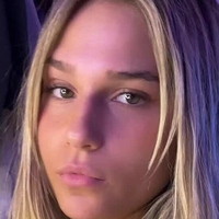 Chloe Nissanoff Desnuda