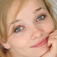 Chloé Petit Desnuda