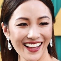 Constance Wu Desnuda