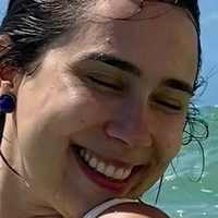 Daphne Bozaski Desnuda