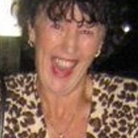 Debbie Nankervis Desnuda