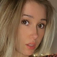 elleperrii Desnuda