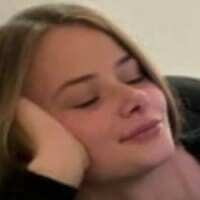 Emiliy Dreams Desnuda