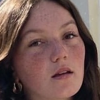 Emma Cottin Desnuda