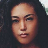 Erika Fong Desnuda
