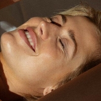 Erin van Dongen Desnuda