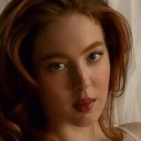 Erna Burn Desnuda