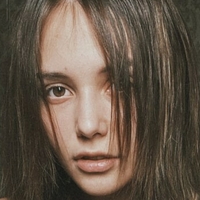 EVA Desnuda