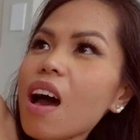Evie Ling Desnuda