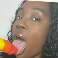 foreignbarbietv Desnuda