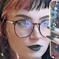 g0thiccm1lf21 Desnuda