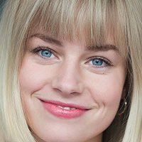 Hanna Binke Desnuda