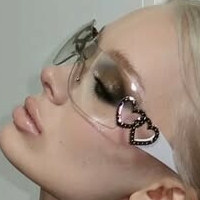 i_am_doshik / Dasha Doshik Desnuda