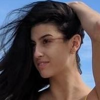 Irena Ilic Desnuda