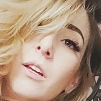 Itsrainingneon Desnuda