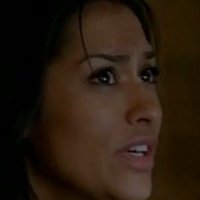 Janina Gavankar Desnuda