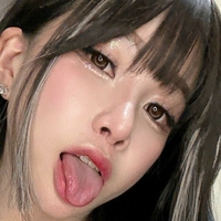Jessica Ly Desnuda