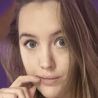 Julia Jauyers Desnuda