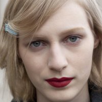 Julia Nobis Desnuda