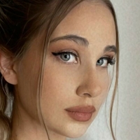 JuliaDunaj Desnuda