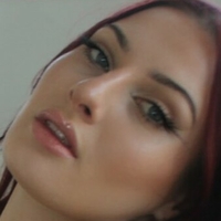 Kat Cadence Desnuda