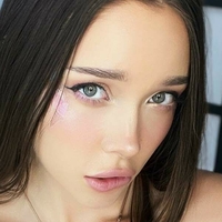 Katekura Desnuda