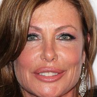 Kelly LeBrock Desnuda