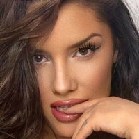 Kendall Saintmadre Desnuda