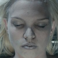 Kerli Kyllönen Desnuda
