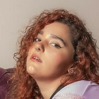 Laura Romaniello Desnuda